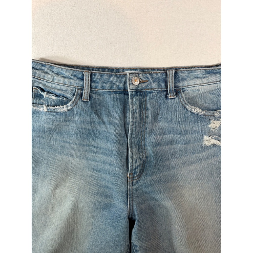 Vervet Los Angeles High Rise Straight Distressed Jeans Light Wash VT1099 Size 32 - Picture 4 of 12